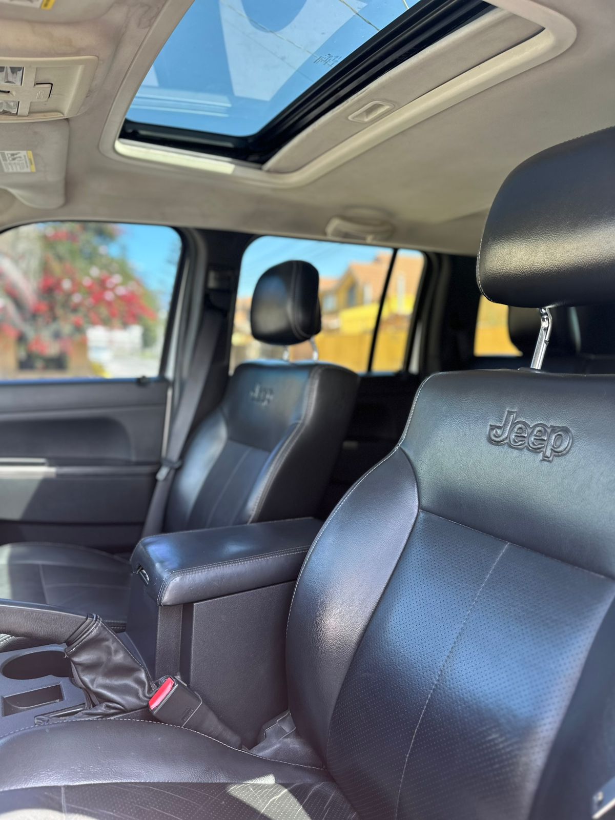 Jeep Cherokee Limited 2011 - Imagen 6